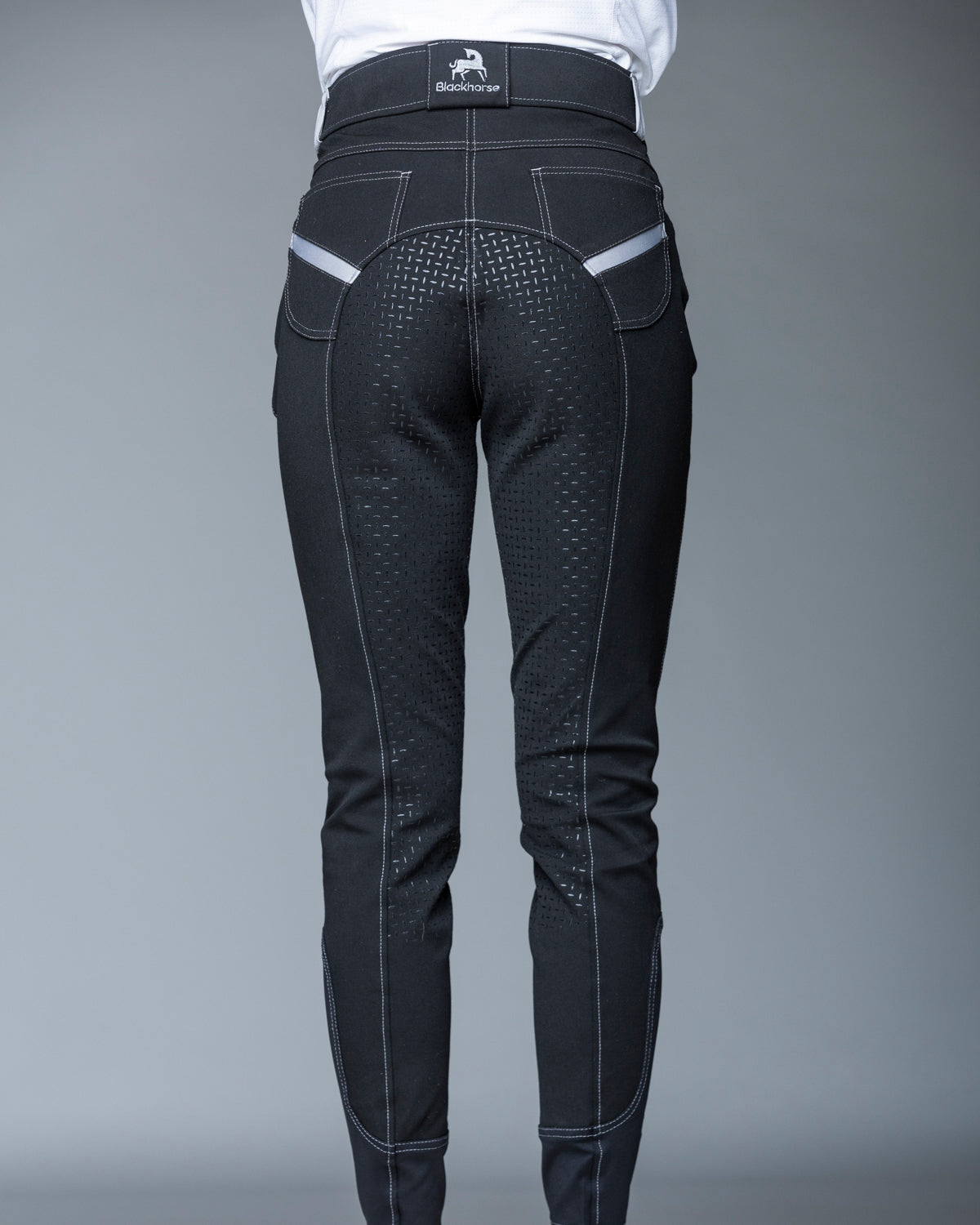 BHE 011 ELYSIA BREECH